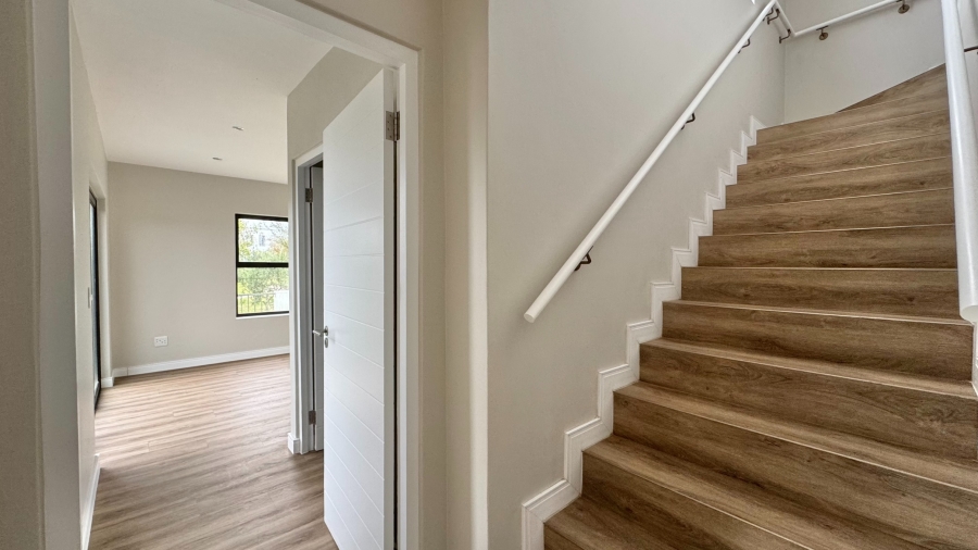 4 Bedroom Property for Sale in Croydon Gardens Estate Western Cape